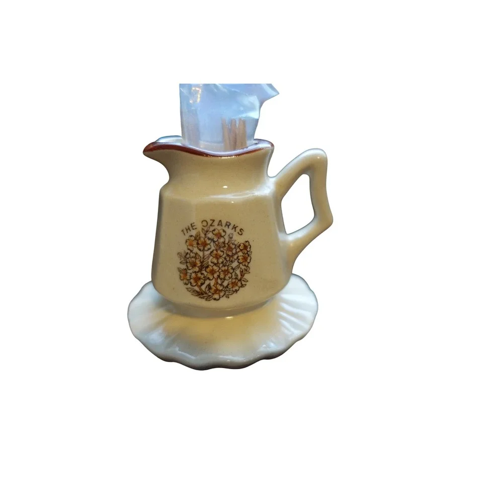 Vintage pottery mini bud vase the Ozarks‎ theme pottery toothpick holder